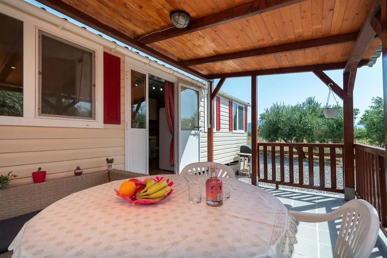 'Olive Grove' Camping House-Near The Beach Divulje Kroatien